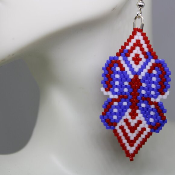 Patriotic Butterfly Earrings, Independence Day Earrings, Beaded Earrings, Ladies - Picture 2 of 5